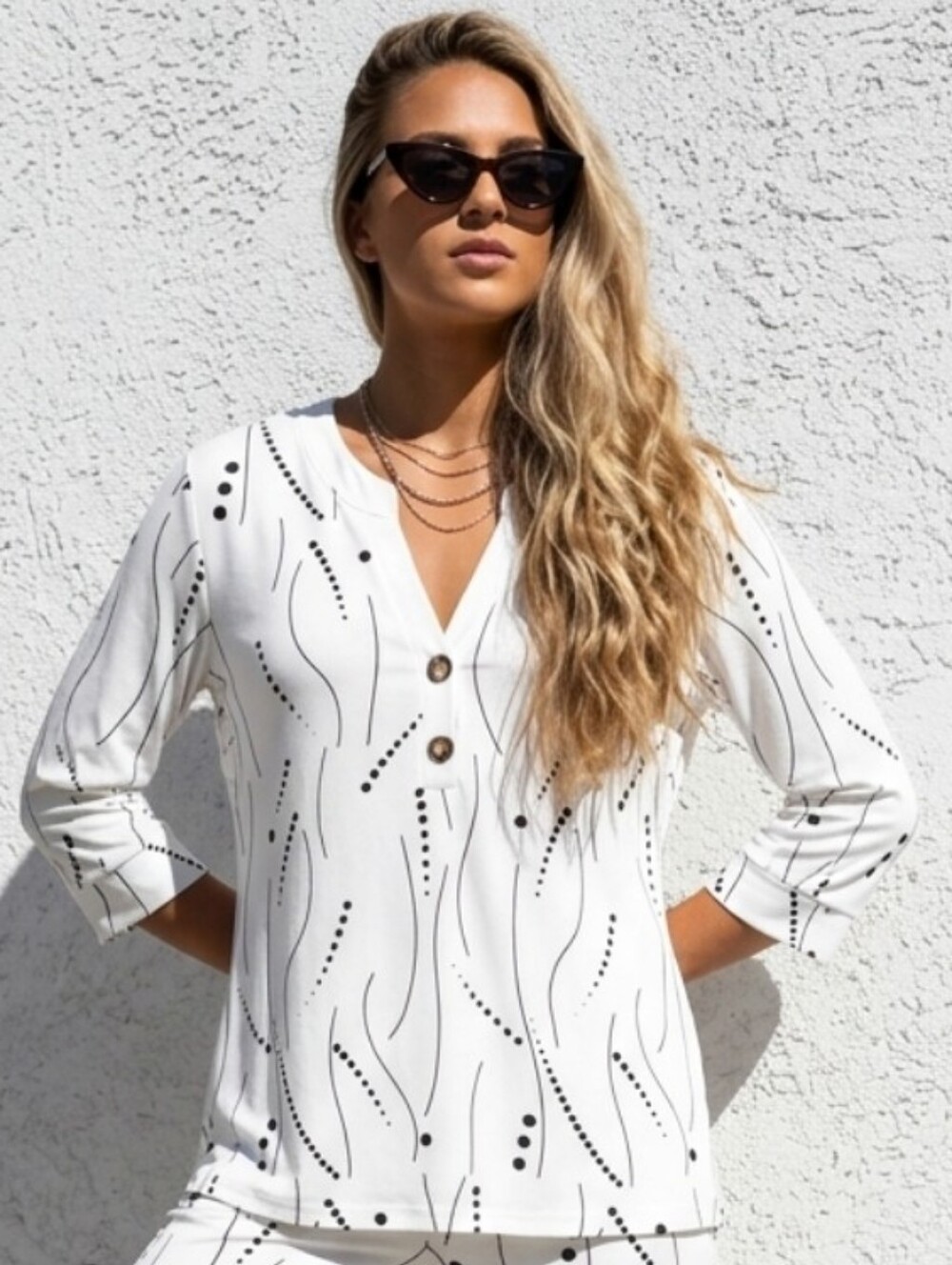Women's White V-Neck Black Abstract Printed Tunic with Button Detail Size Large